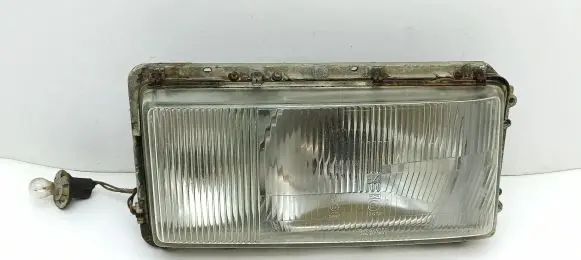 Mercedes-Benz 280 450 W116 Headlight/headlamp 1305320837 1305543050