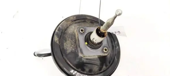 Audi A4 S4 B5 8D Brake booster 8D0612105A C02F