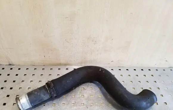 Honda CR-V Intercooler hose/pipe