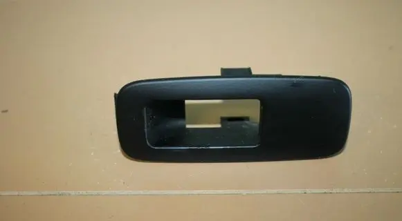 Nissan Qashqai Front door window switch trim 80960JD000