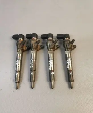 Nissan Qashqai Fuel injectors set H8200704191 8200903034