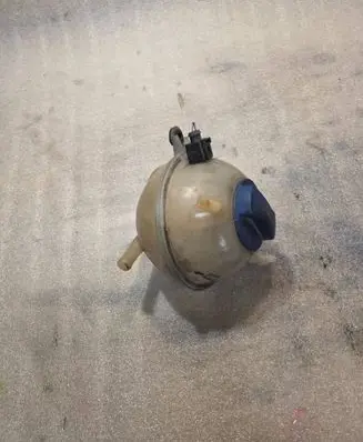 Audi A2 Coolant expansion tank/reservoir 