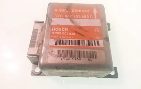 Audi A6 S6 C4 4A Airbag control unit/module 8A0959655C