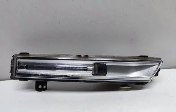 Jaguar F-Pace Front fog light HK8315200AF
