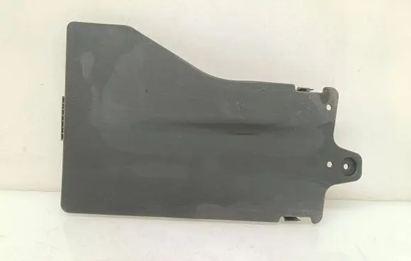 Polestar 2 Center/middle under tray cover 32260469