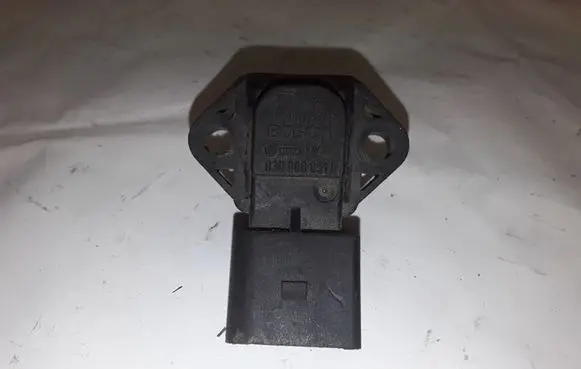 Volkswagen Polo III 6N 6N2 6NF Air pressure sensor 030906051A 0261230011