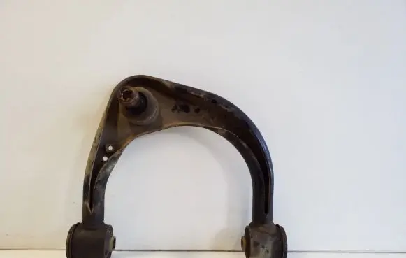 Toyota Hilux (AN120, AN130) Front lower control arm/wishbone 486320K040
