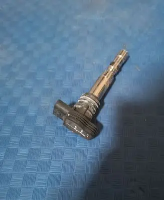Audi TT Mk1 High voltage ignition coil 06A905115D