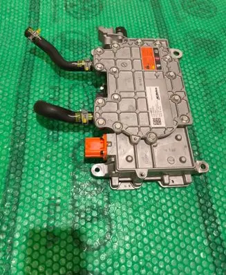 Chevrolet Volt II Voltage converter/converter module 24284603