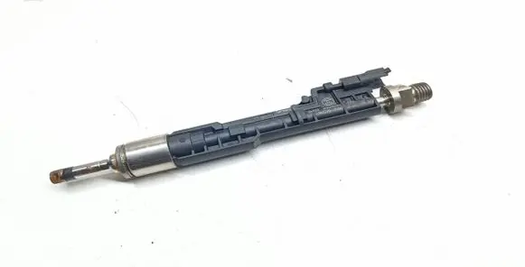 BMW 4 F32 F33 Fuel injector 0261500172 7639994 13647639994