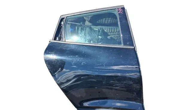 Renault Clio IV Rear door 