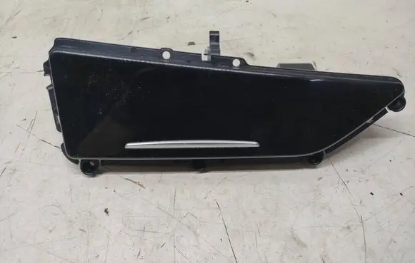 Audi A8 S8 D4 4H Car ashtray 4H4857405
