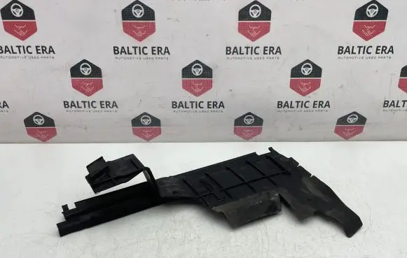 Audi A8 S8 D3 4E Other engine bay part 4E0121284