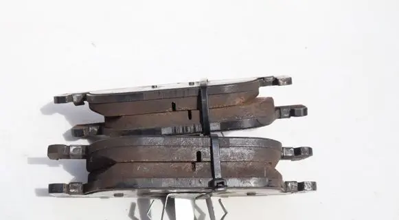 Volvo XC60 Brake pads (front) 31476707