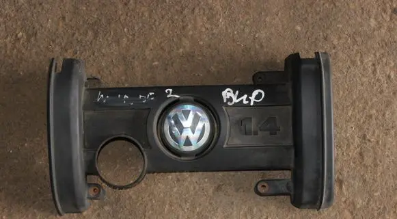 Volkswagen Golf V Engine cover (trim) 036103925CC