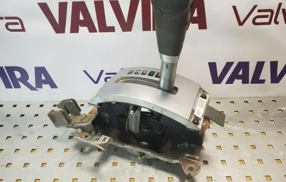 Hyundai Terracan Gear shifter/selector 