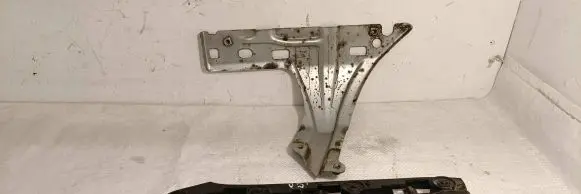 Volkswagen Caddy Front bumper mounting bracket 1T0807936