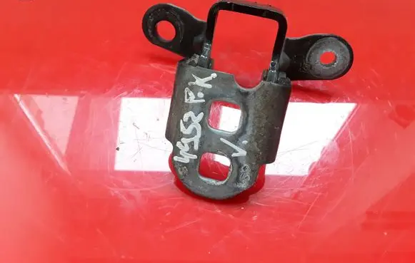 Dodge Nitro Front door upper hinge 85574F 257ABL