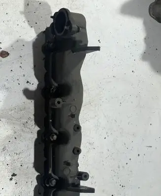 Ford Mondeo Mk III Intake manifold 2S7Q9424BC H8U4A