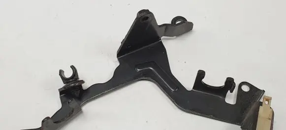 Jaguar XF X250 Radiator mount bracket 9W83-5W206-AC