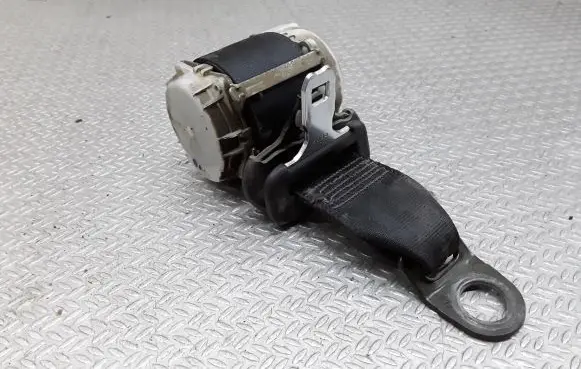Toyota Aygo AB10 Rear seatbelt 7P1200