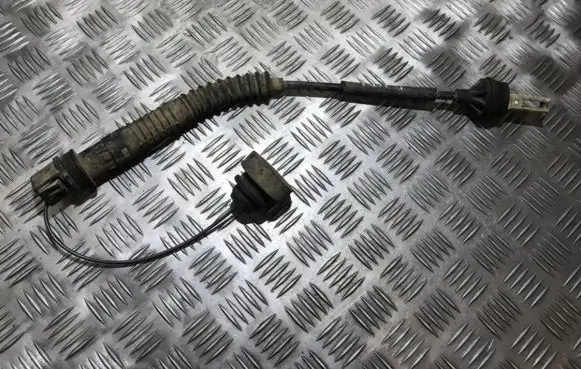 Peugeot 406 Clutch cable 9630903980