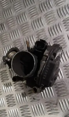 Audi A6 S6 C4 4A Throttle valve