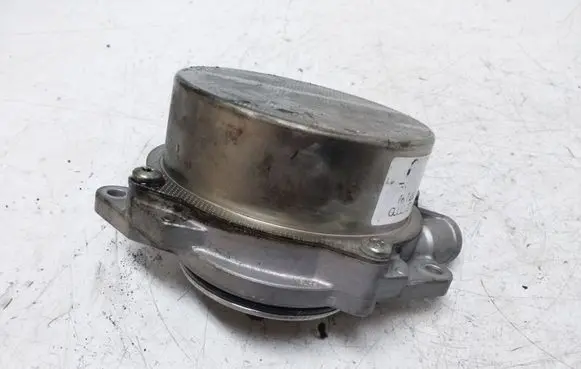 Audi Q7 4L Vacuum pump 057145100 06T2001114