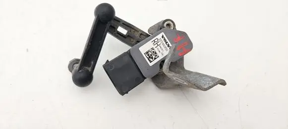 Volvo XC60 Headlight/headlamp level sensor 32246992