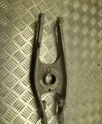 BMW 2 F22 F23 Rear upper control arm/wishbone 2284533