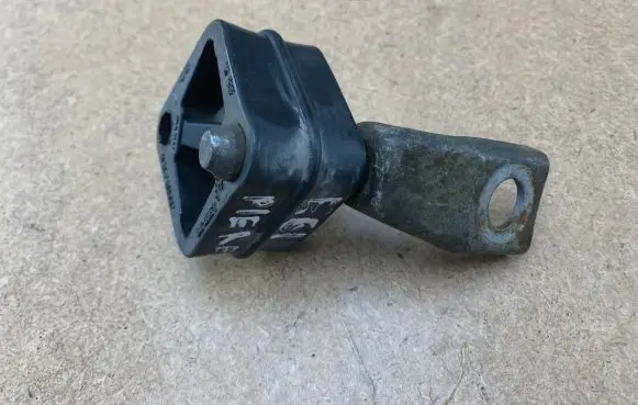 Muffler mount bracket/holder