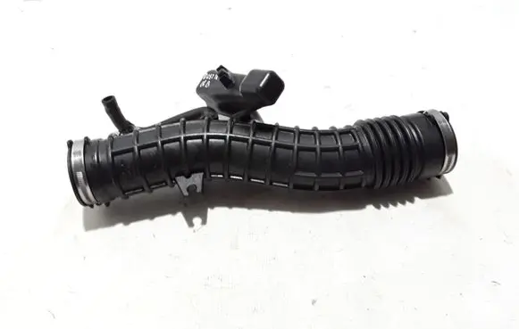 Dacia Duster II Air intake duct part 165780388R