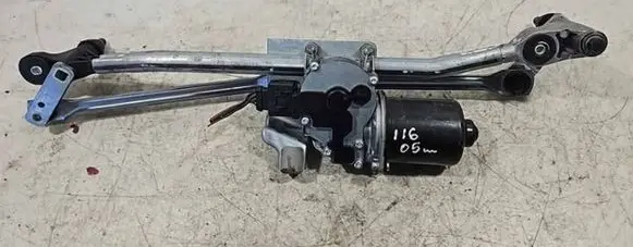 BMW 1 E81 E87 Front wiper linkage and motor 6925706 1494S 404871