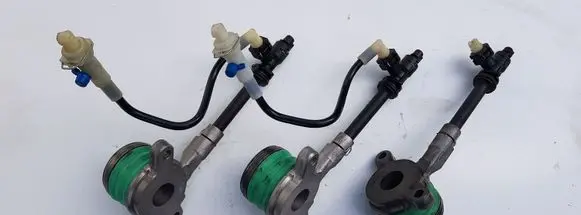 Clutch slave cylinder