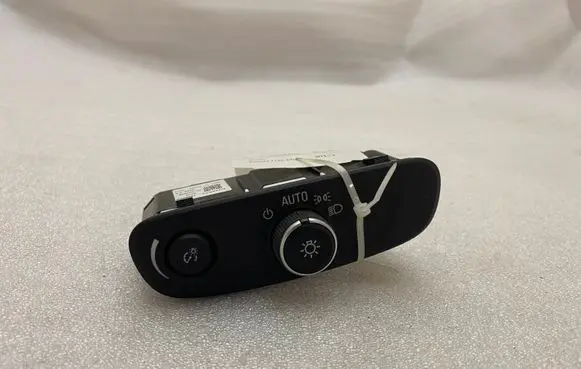 Buick Encore I Light switch 84192536