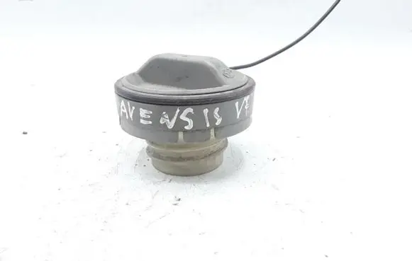 Toyota Avensis Verso Fuel tank filler cap NOCODE