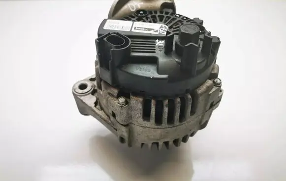 BMW 5 E60 E61 Generator/alternator TG15C018 LRA02347