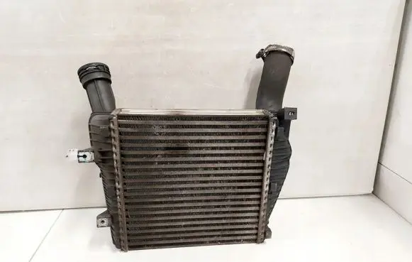 Audi Q7 4L Intercooler radiator