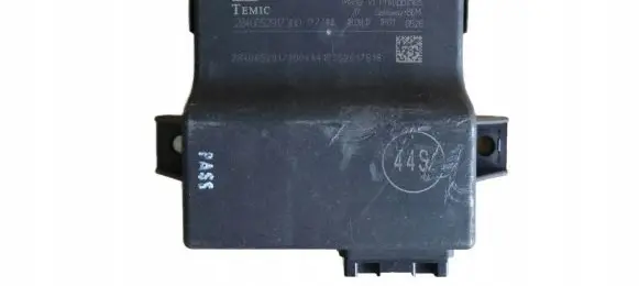 Audi Q3 8U Gateway control module 8U0907468AQ