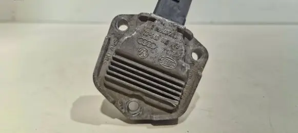 Volkswagen PASSAT B5.5 Oil level sensor 1j0907660b