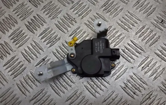 Hyundai Getz A/C air flow flap actuator/motor 95750-1O000