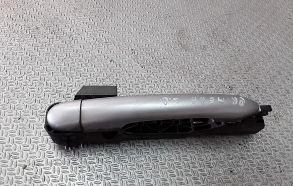 Nissan Primera Rear door exterior handle 80610AV600