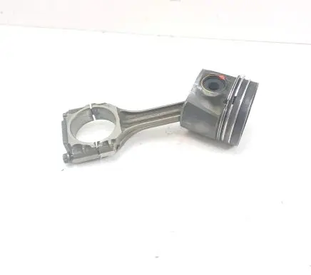 Volkswagen Transporter - Caravelle T4 Piston with connecting rod
