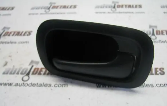 Honda CR-V Rear door interior handle