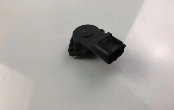 Clutch pedal sensor