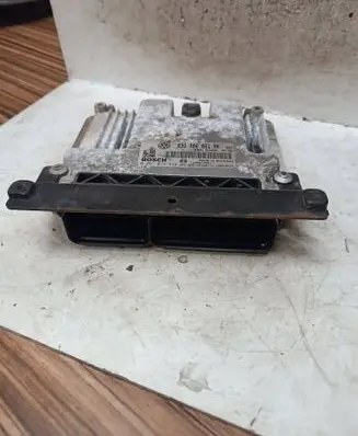 Volkswagen PASSAT B6 Engine control unit/module 03G906021NK 0281013440 1039S17241