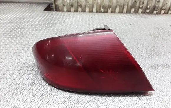 Alfa Romeo 166 Rear/tail lights