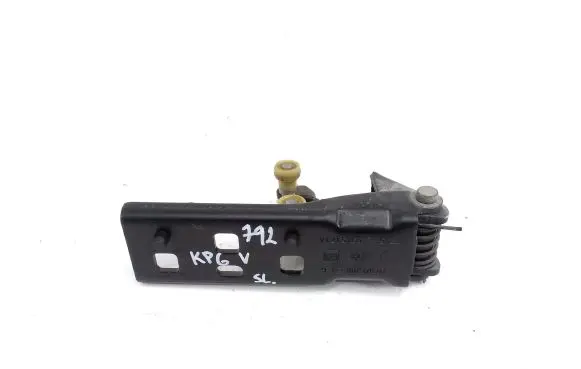 Opel Vivaro Sliding door middle roller runner 777650730R 9345171A