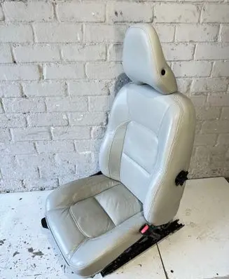 Front passenger seat