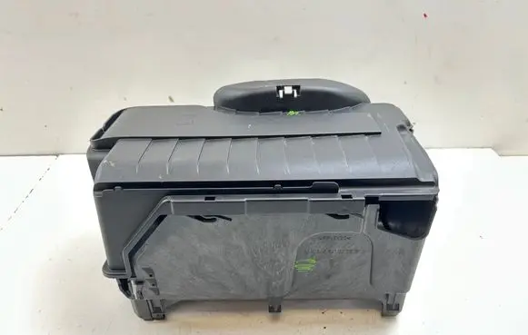 Mercedes-Benz CLA C117 X117 W117 Battery box tray A2465410105